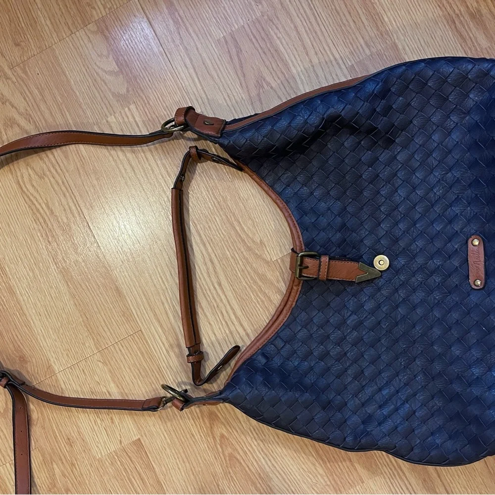 Simply Noelle Navy & Tan Large Woven Handbag